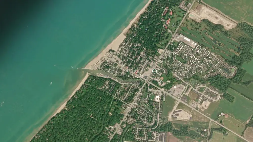 Aerial view of Townsite RV Park and surroundings