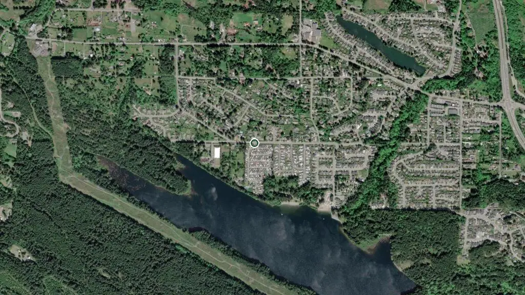 Aerial view of Resort On The Lake and surroundings