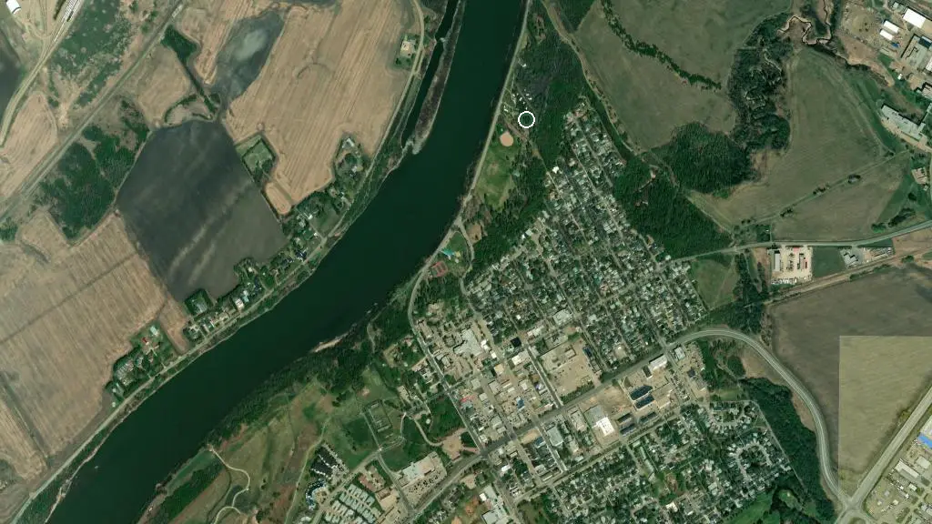Aerial view of Fort Lions Campground and surroundings