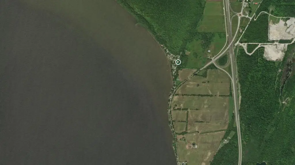 Aerial view of Camping Philisburg and surroundings
