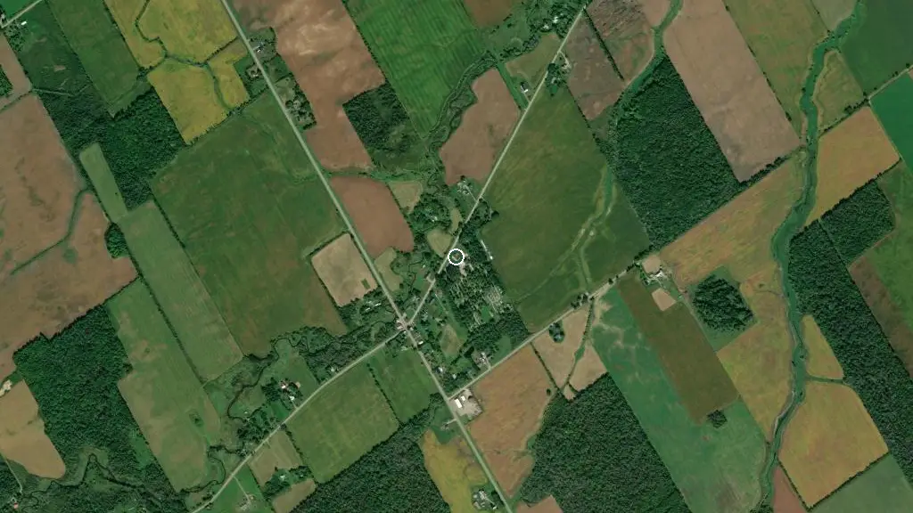 Aerial view of Cardinal / Ottawa South KOA Holiday and surroundings