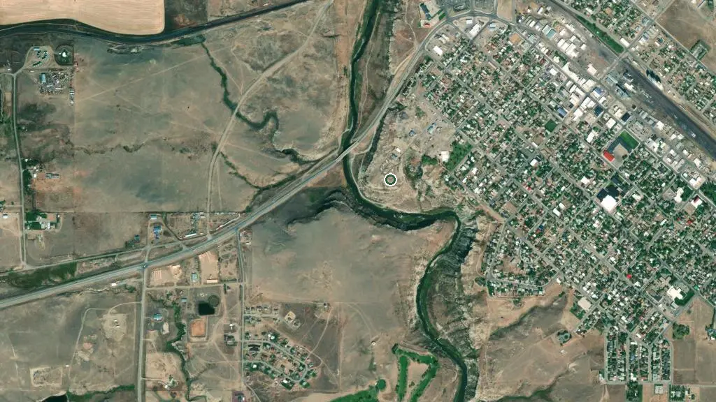 Aerial view of Sunset RV Park and surroundings