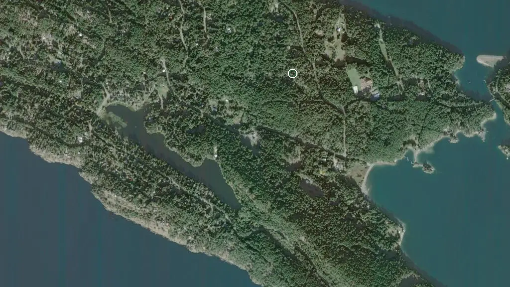 Aerial view of Gulf Islands - Prior Centennial and surroundings