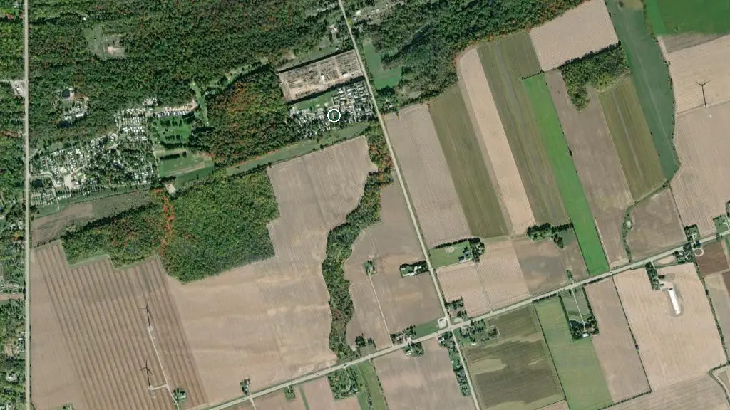 Aerial view of Woodhaven Seasonal Resort – Killam Seasonal Resorts and surroundings