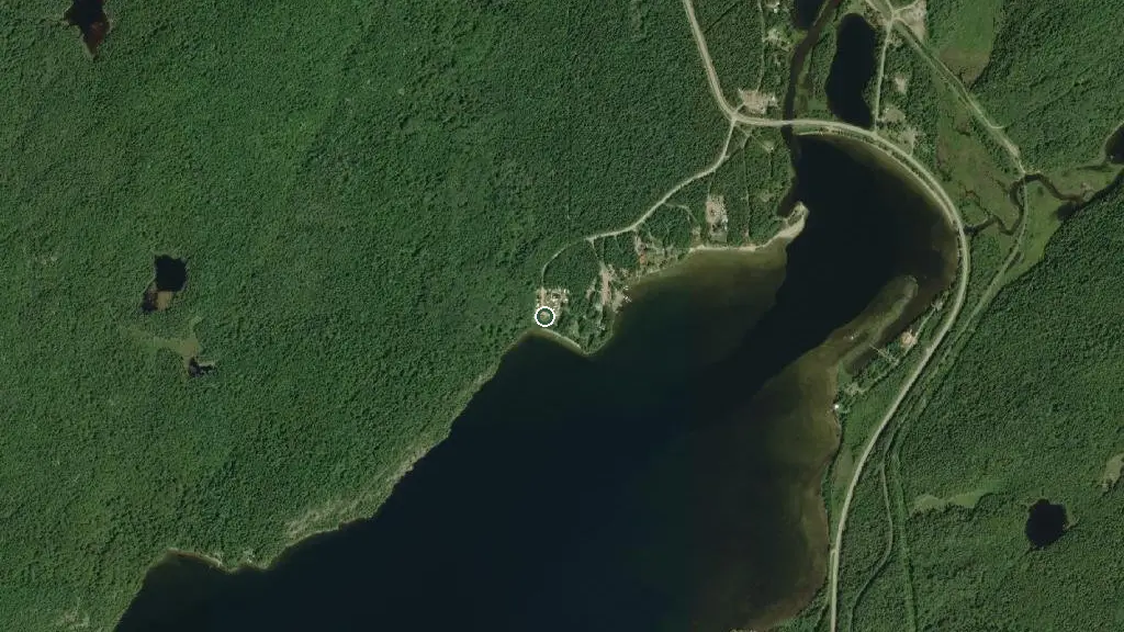 Aerial view of Lakeside RV Resort and Campground and surroundings