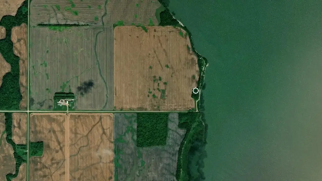 Aerial view of Sifton Beach Campground and surroundings