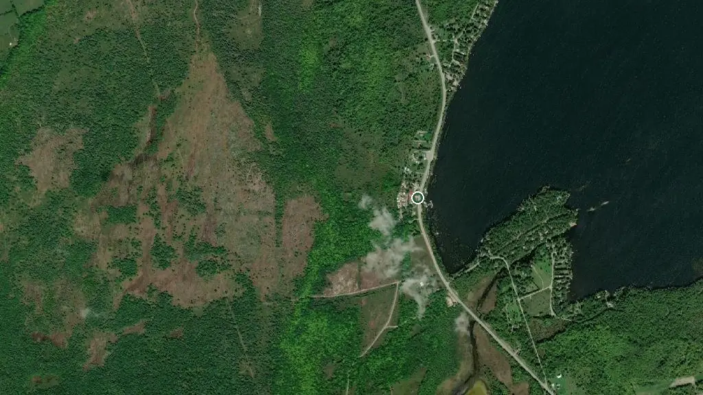 Aerial view of Head Lake Trailer Park and surroundings