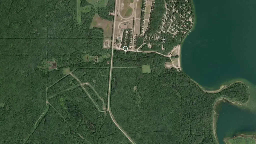 Aerial view of Kikino Silver Birch Resort and Campground and surroundings