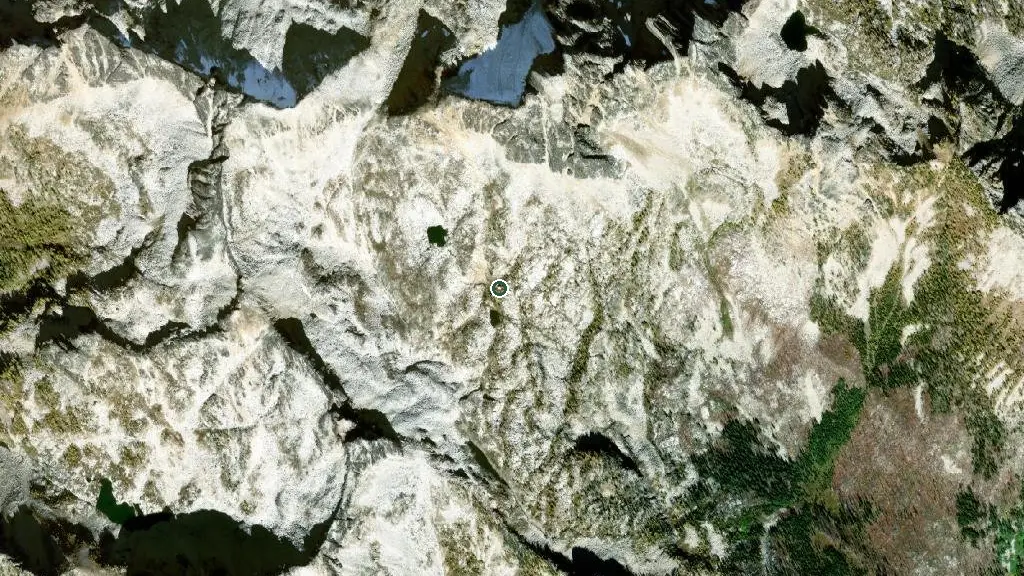 Aerial view of Silver Spray Cabin and surroundings
