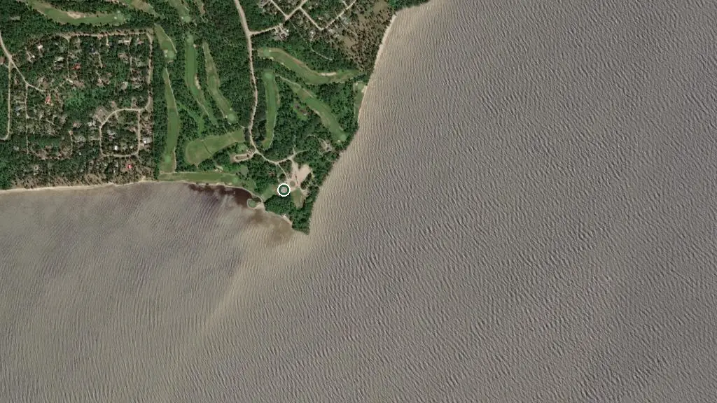 Aerial view of Buffalo Point Resort and surroundings