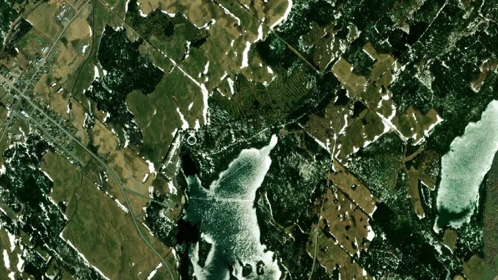 Aerial view of Camping Base Plein Air Saint-Damase and surroundings