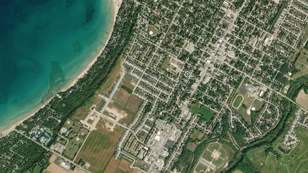 Aerial view of Brucedale Cons Area and surroundings