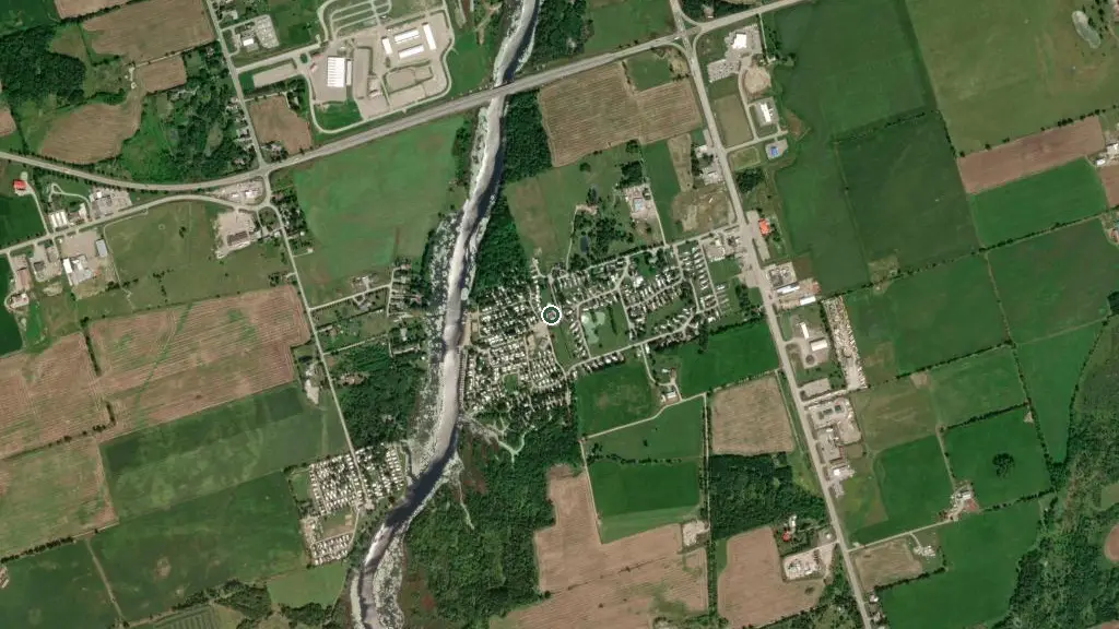 Aerial view of Riverwood Park and surroundings