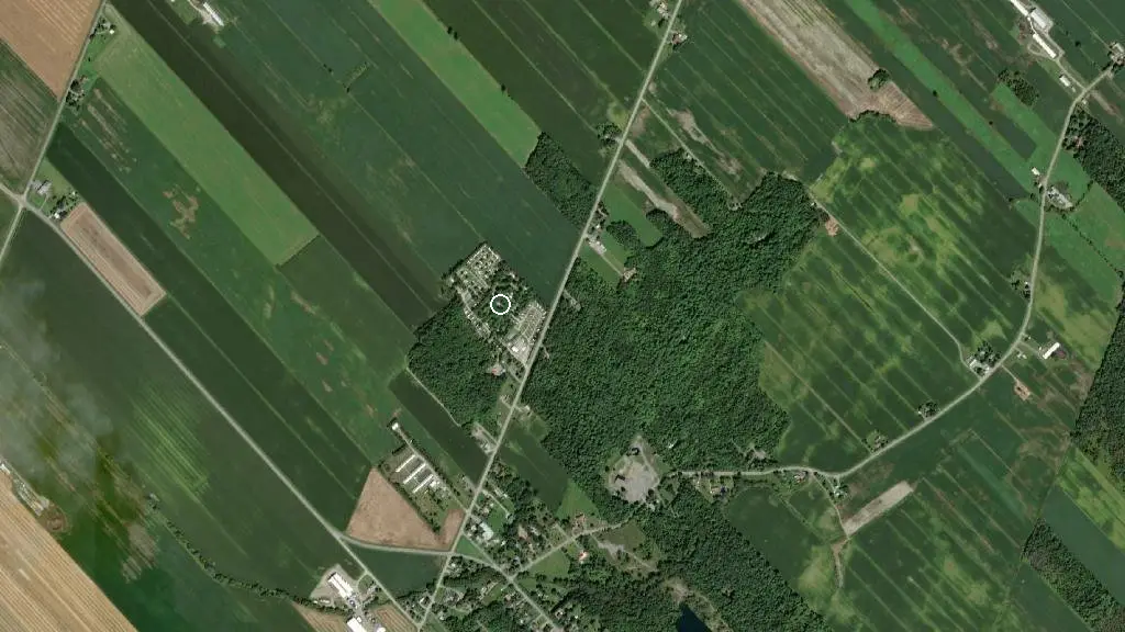 Aerial view of Camping de l'Été and surroundings