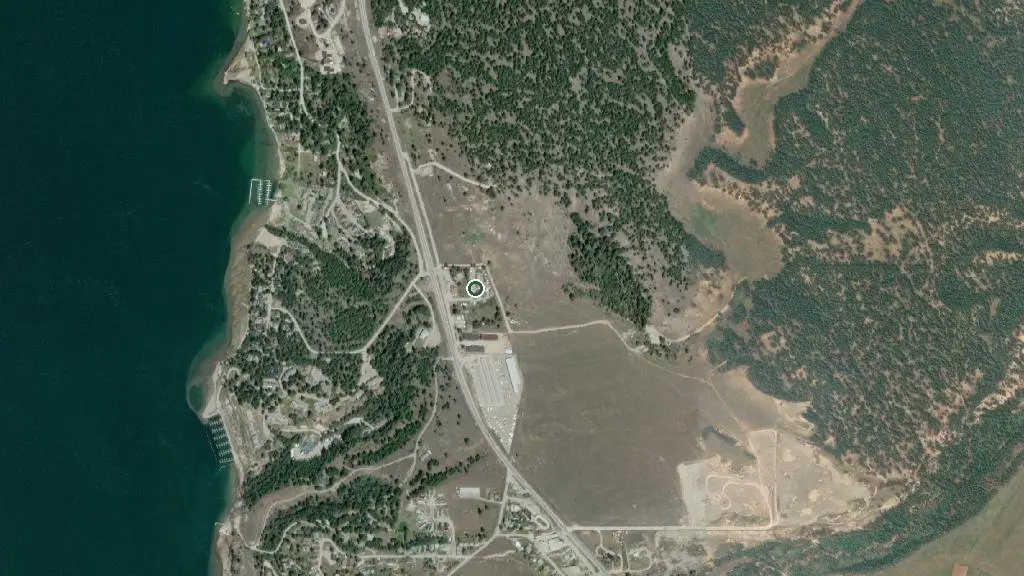 Aerial view of Sun Valley RV Park and surroundings