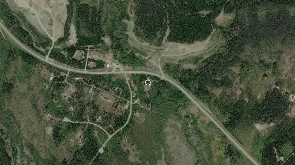 Aerial view of Lodge Mont Logan and surroundings