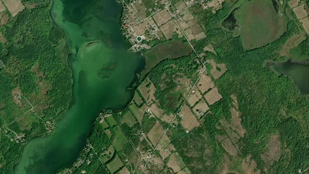 Aerial view of Cedar Crest Cottages & Campground and surroundings
