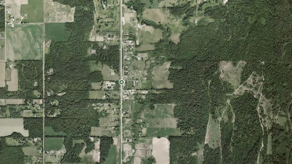 Aerial view of Apple Grove Motel, Campground & RV Park and surroundings