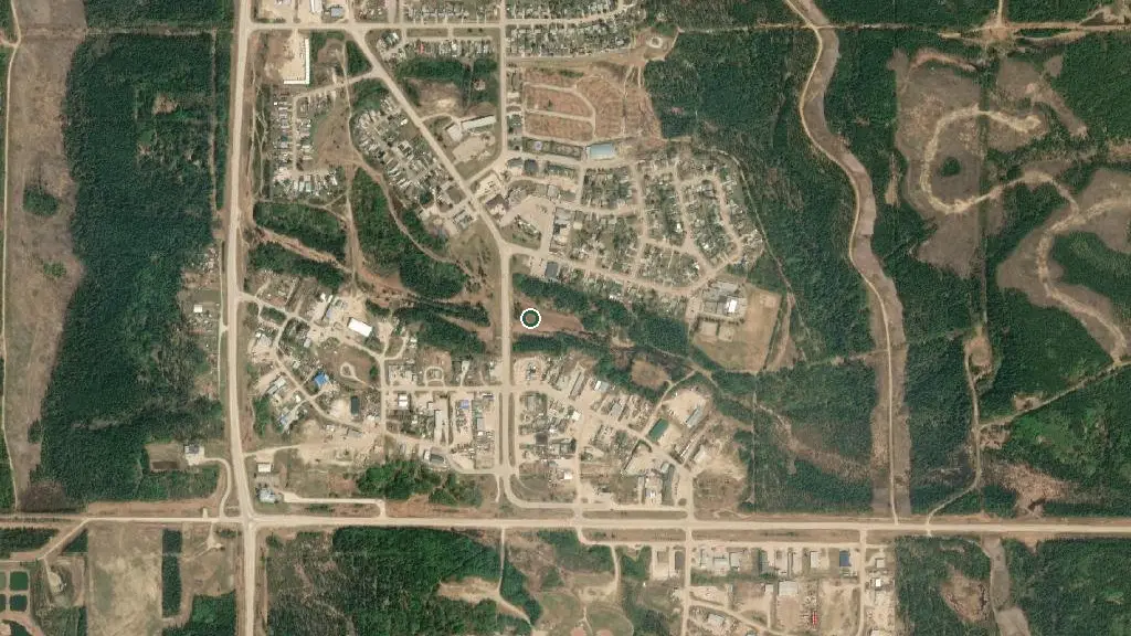 Aerial view of Four Seasons Wilderness Campground and surroundings