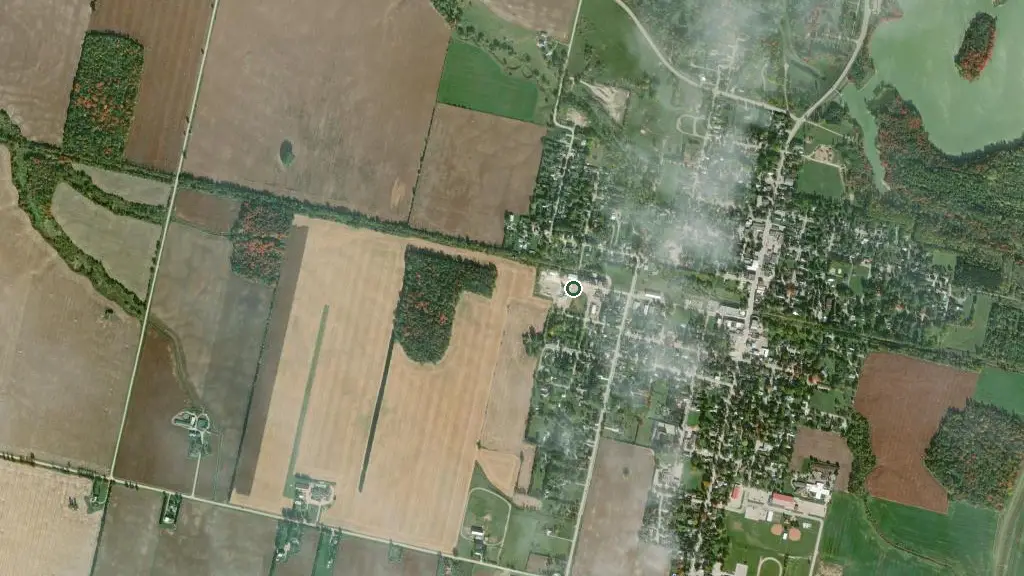 Aerial view of Great Canadian Hideaway and surroundings