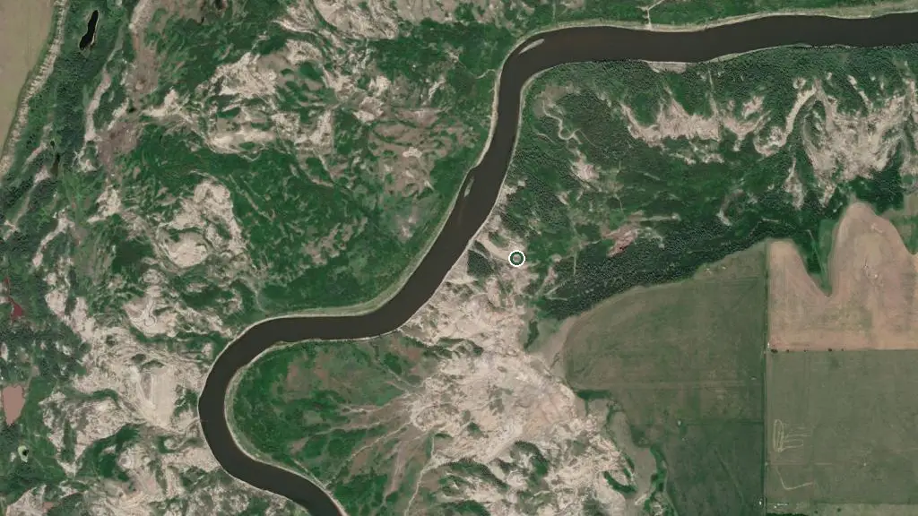 Aerial view of Dry Island Buffalo Jump Provincial Park and surroundings
