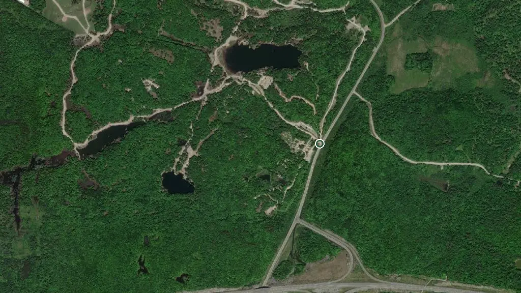 Aerial view of Hébergement Insolite Parc Oméga and surroundings
