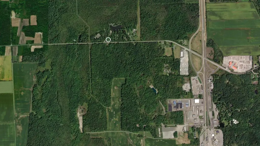 Aerial view of Camping Coolbreeze and surroundings
