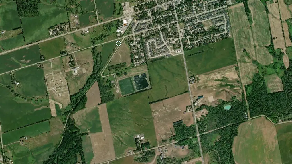 Aerial view of Toronto North/Cookstown KOA and surroundings
