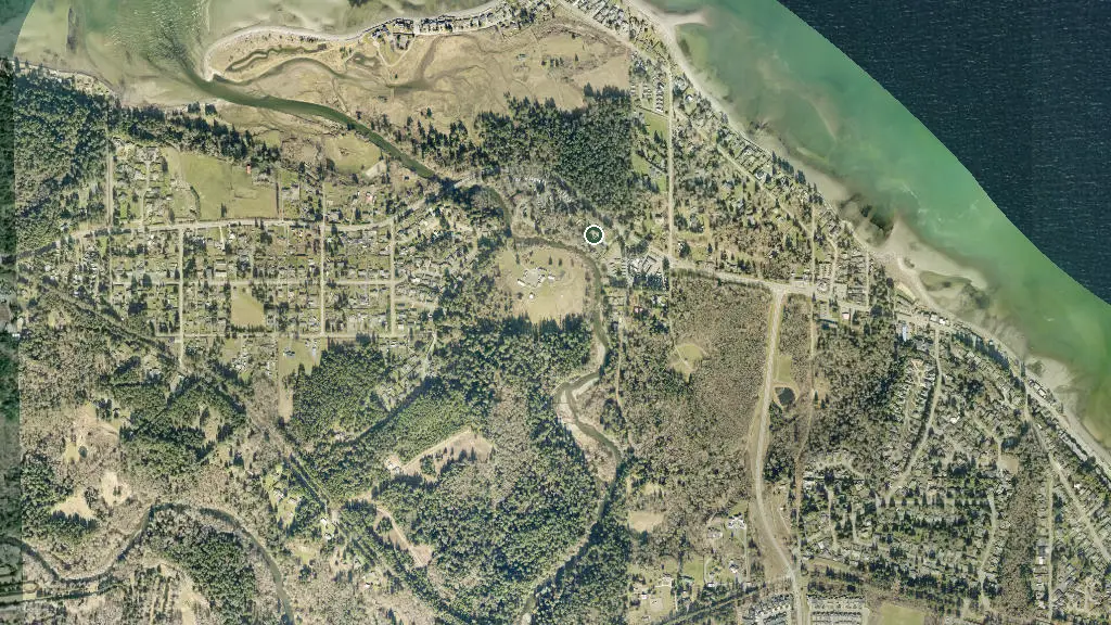 Aerial view of Cedar Grove RV Park & Campground and surroundings