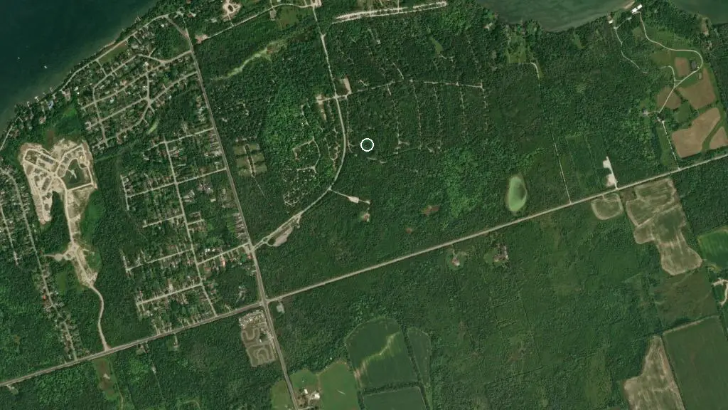 Aerial view of Sibbald Point Provincial Park and surroundings
