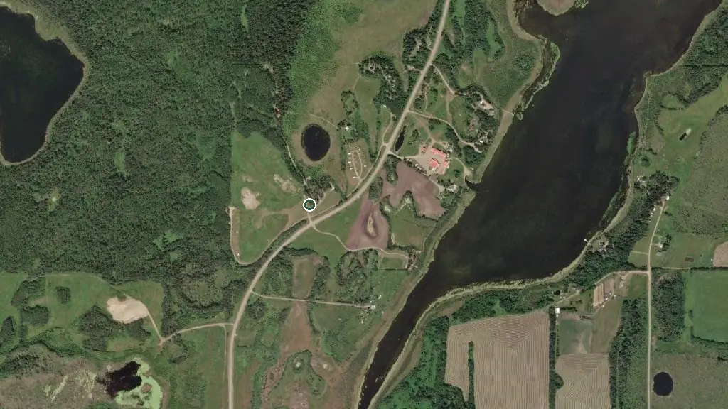 Aerial view of Baywood Park and Cabins and surroundings