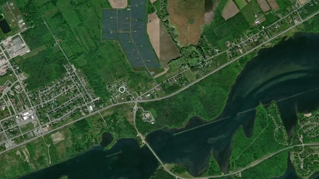 Aerial view of Lakeview Campsite and surroundings