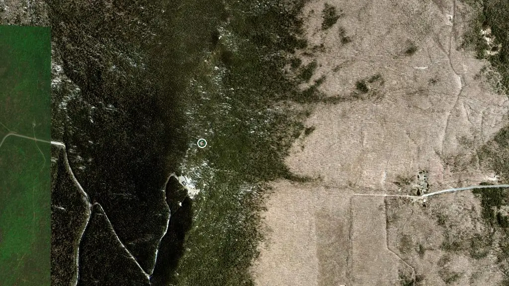 Aerial view of Refuge Saint-Joseph and surroundings
