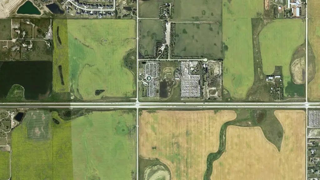 Aerial view of Mountain View Camping and surroundings
