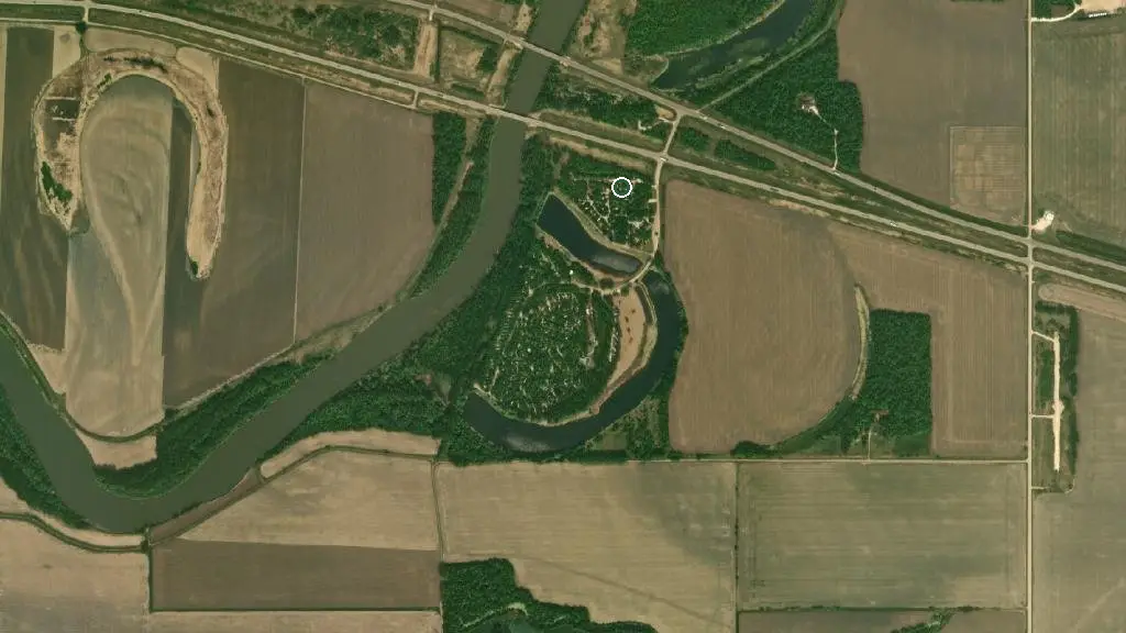 Aerial view of Creekside Camping & RV Park and surroundings