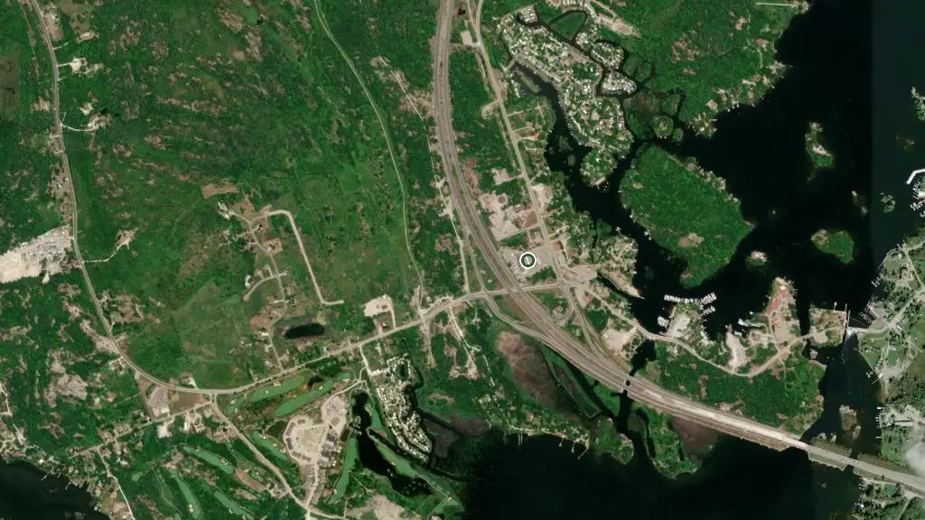 Aerial view of Silverstone Camping and surroundings