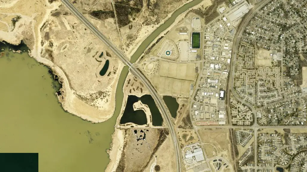 Aerial view of Kinsmen R.V. Park and surroundings